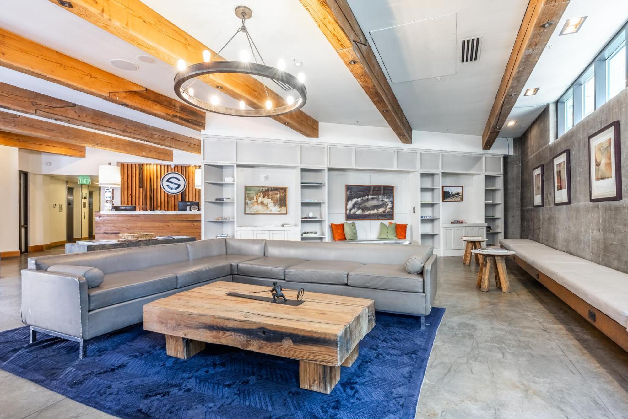 Main & Sky Vila Park City Exterior foto